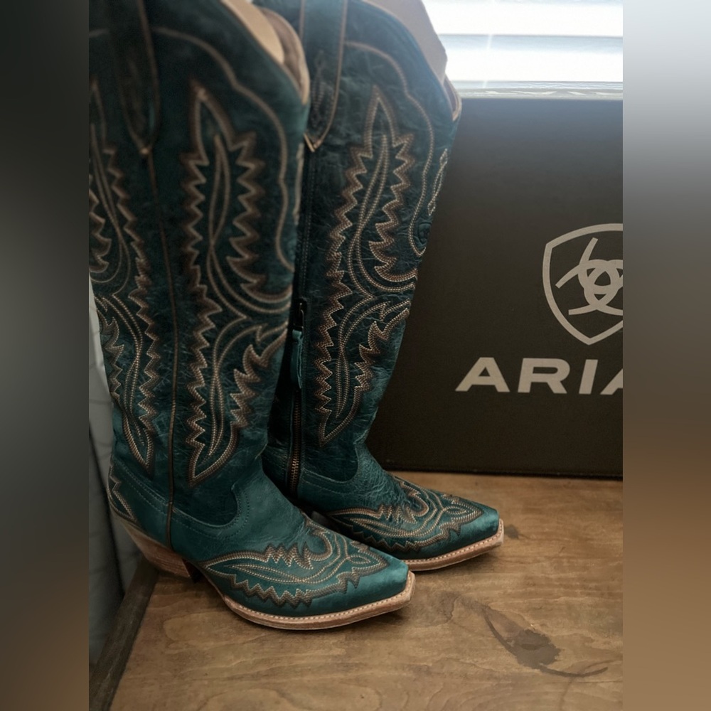 Women’s Ariat Casanova Western Boots - Picture 8 of 8